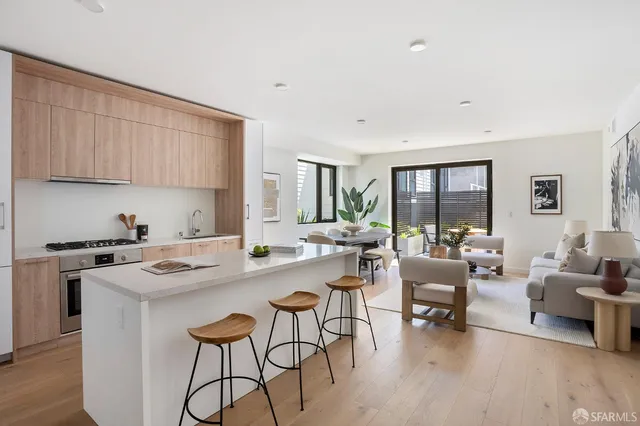 $1,899,000 | 915 North Point Street, Unit 206, San Francisco, CA 94109