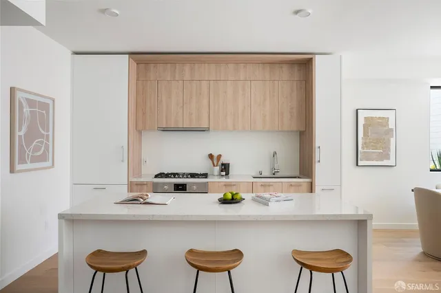 $1,899,000 | 915 North Point Street, Unit 206, San Francisco, CA 94109