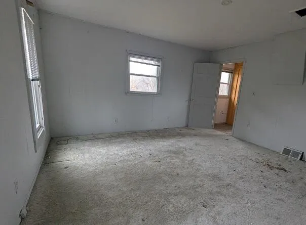 $184,950 | 14271 Woodbury Road, Haslett, MI 48840