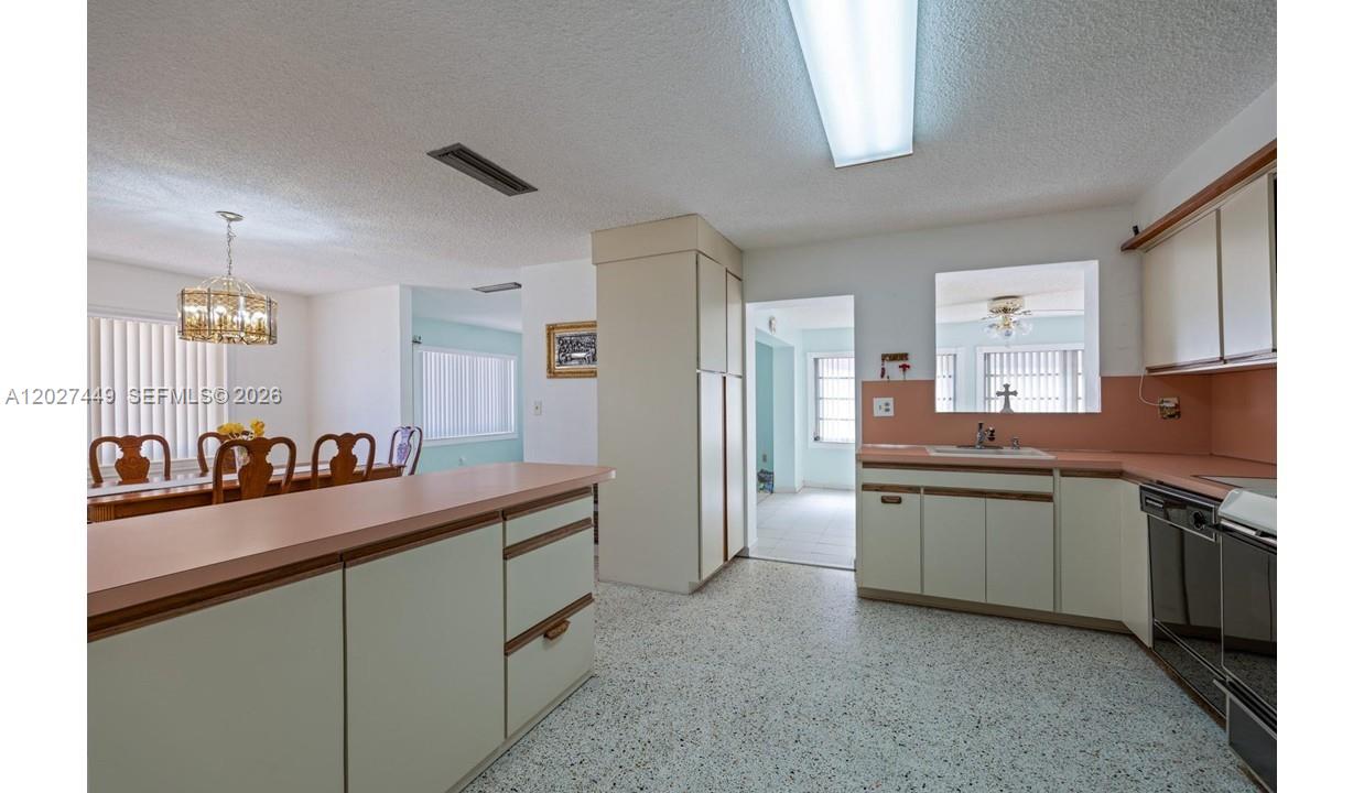 3062 Southwest 14th Street Miami, FL 33145 - Photo 7 of 26