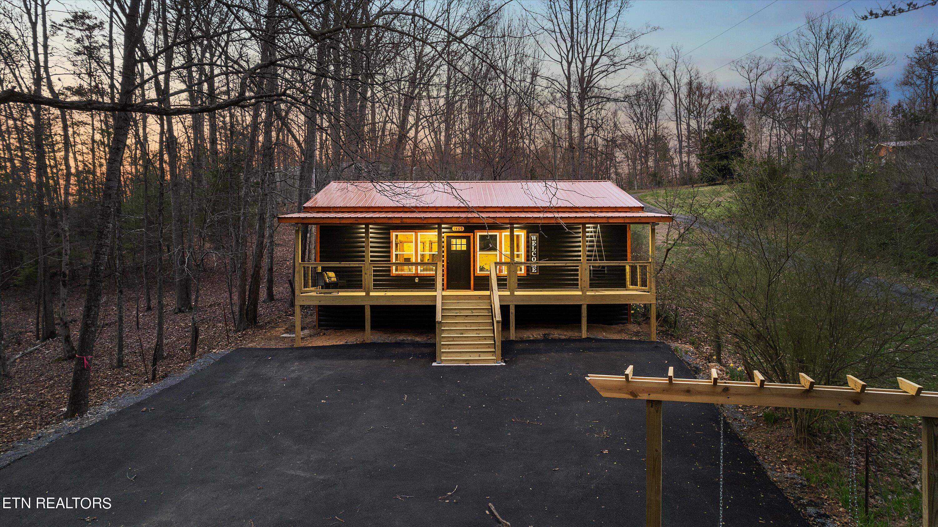 1469 North Newcomb Hollow Road Sevierville, TN 37862 - Photo 51 of 55 62-1469 Newcomb Hollow Rd Twilight-09