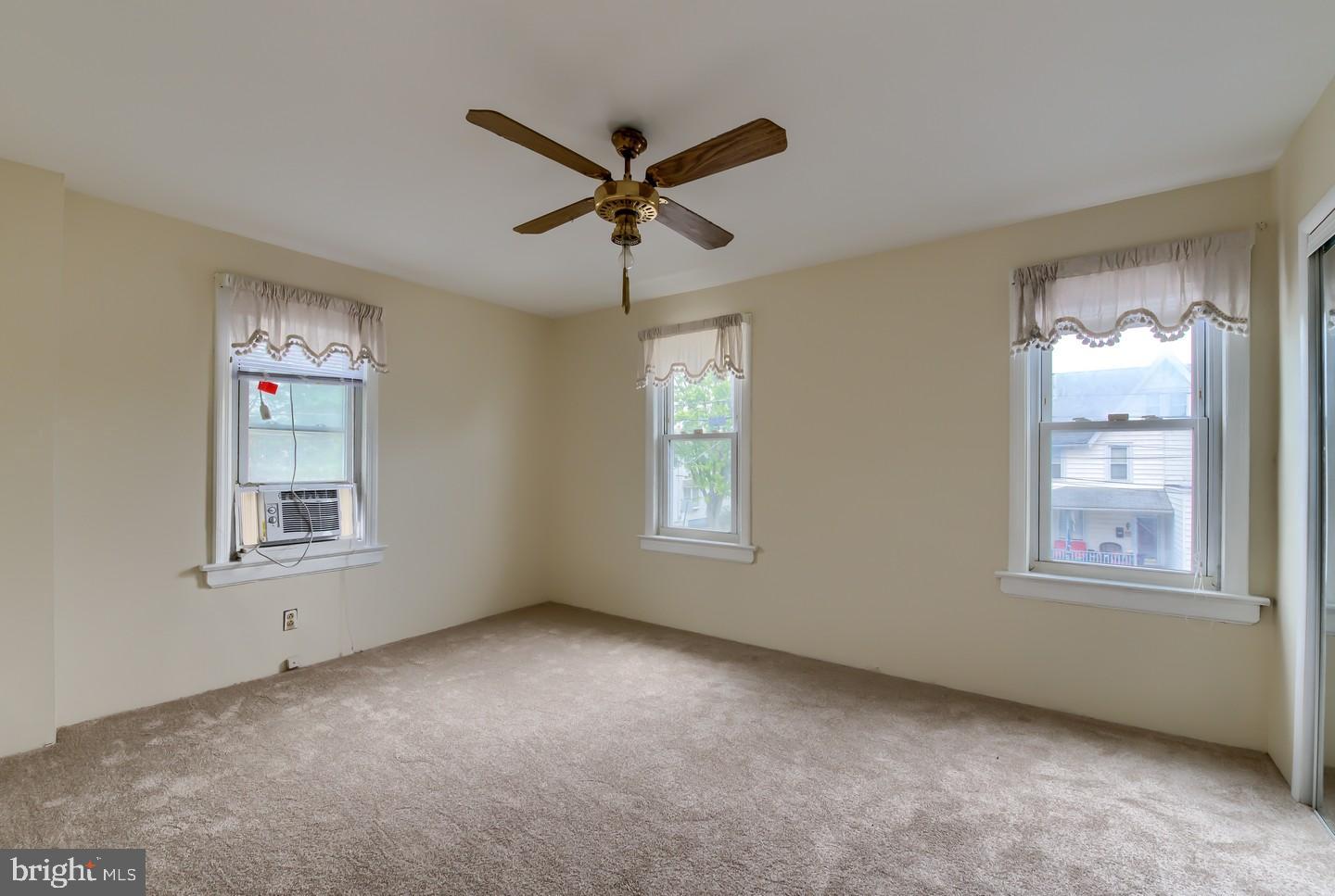 109 Main Street Delran, NJ 08075 - Photo 14 of 23 Gallery Image 14