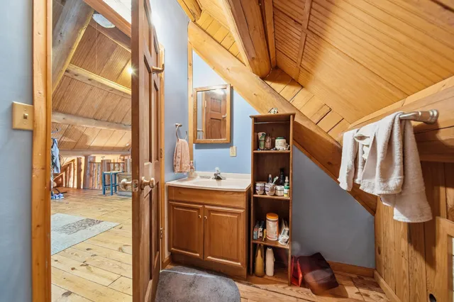 $619,900 | 169.5 Pine Hill Lake Drive, Horton, MI 49246