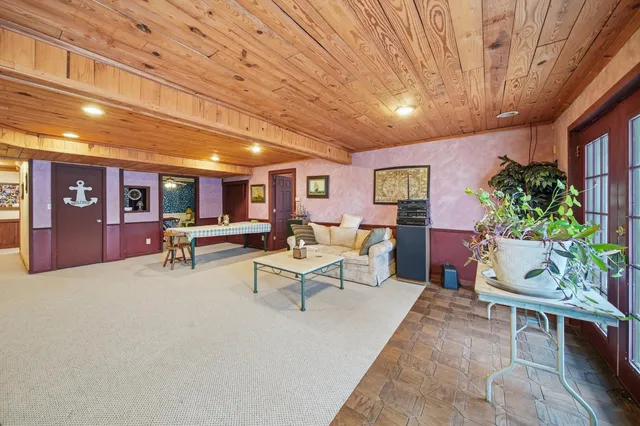 $619,900 | 169.5 Pine Hill Lake Drive, Horton, MI 49246