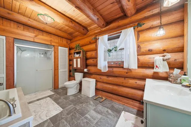 $619,900 | 169.5 Pine Hill Lake Drive, Horton, MI 49246