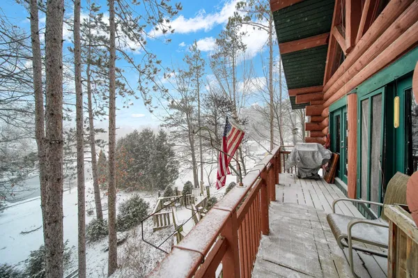 $589,000 | 169.5 Pine Hill Lake Drive, Horton, MI 49246