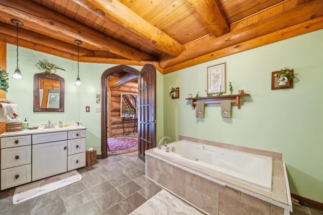 $619,900 | 169.5 Pine Hill Lake Drive, Horton, MI 49246