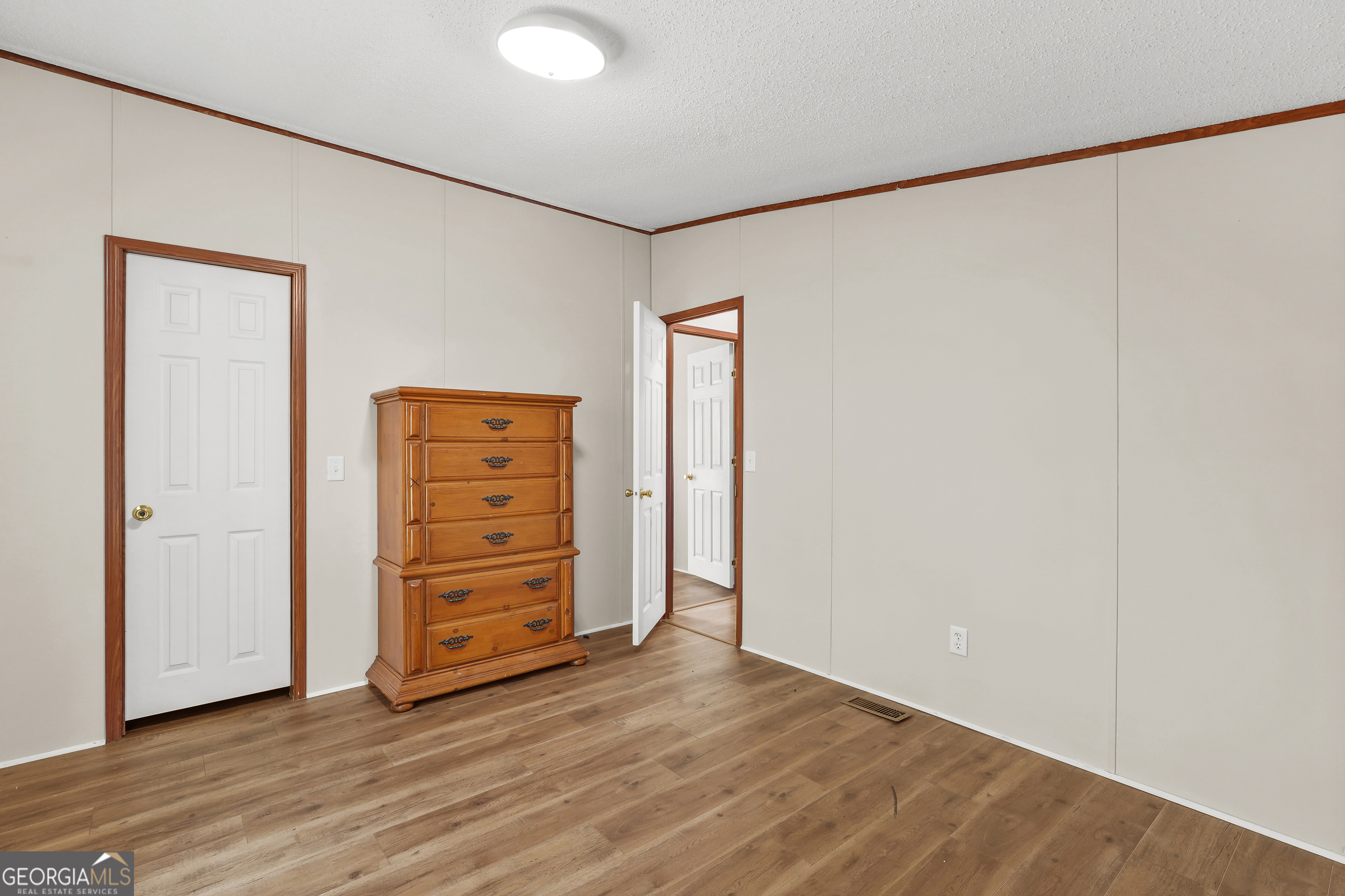 1298 Lee Road Pembroke, GA 31321 - Photo 11 of 56