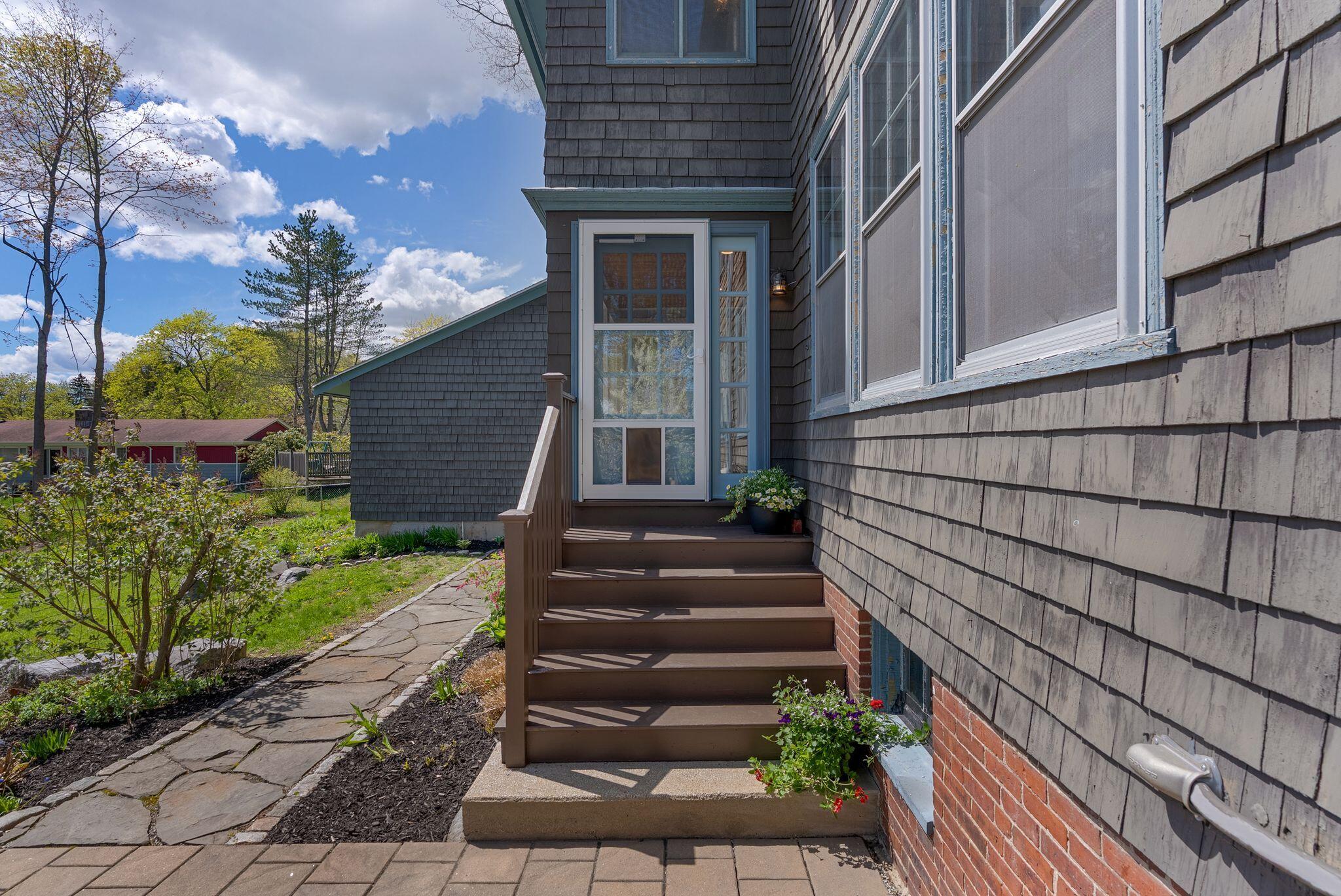 160 Craigie Street Portland, ME 04102 - Photo 20 of 73 Patio Toward House