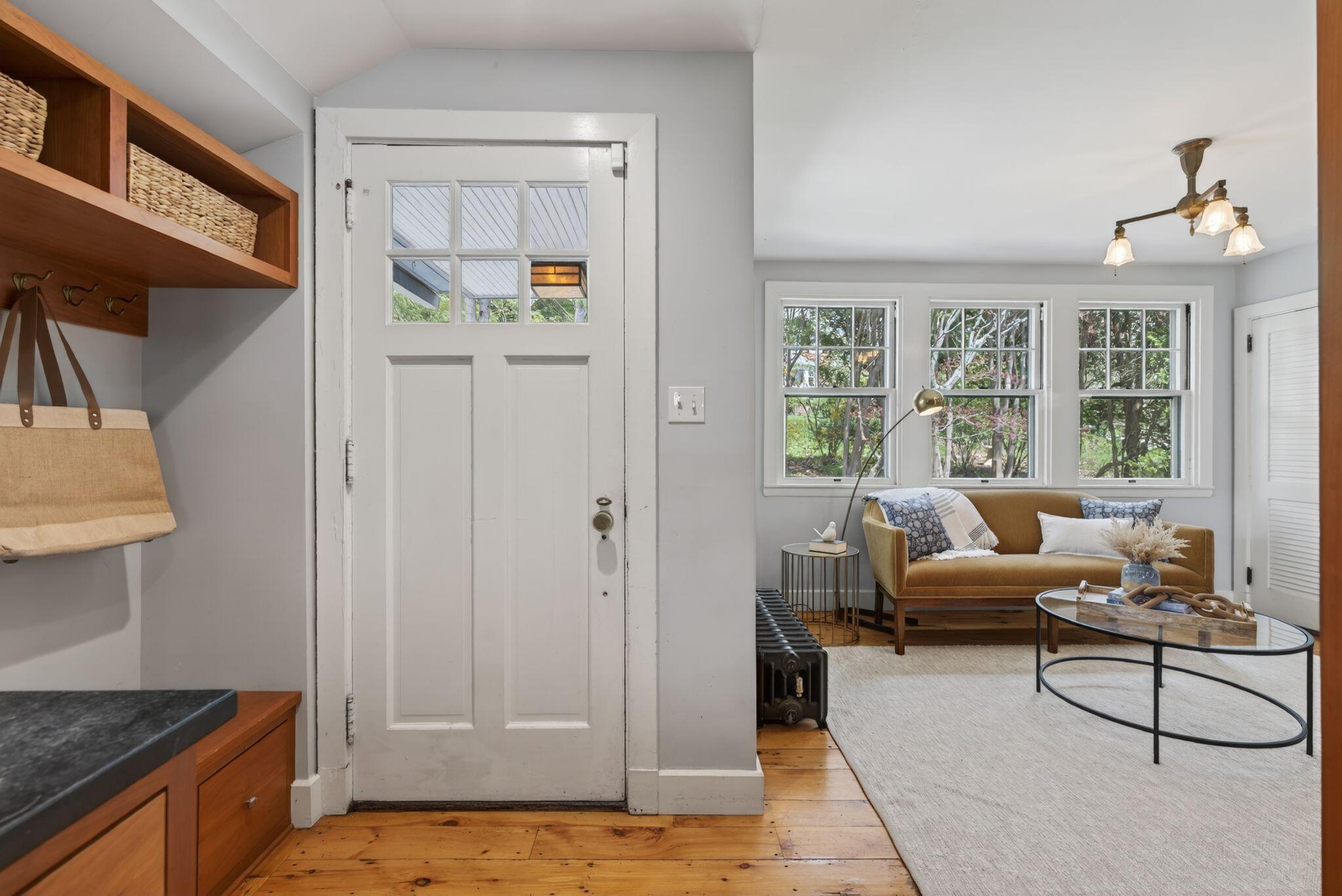 160 Craigie Street Portland, ME 04102 - Photo 32 of 73 Entry to Lounge