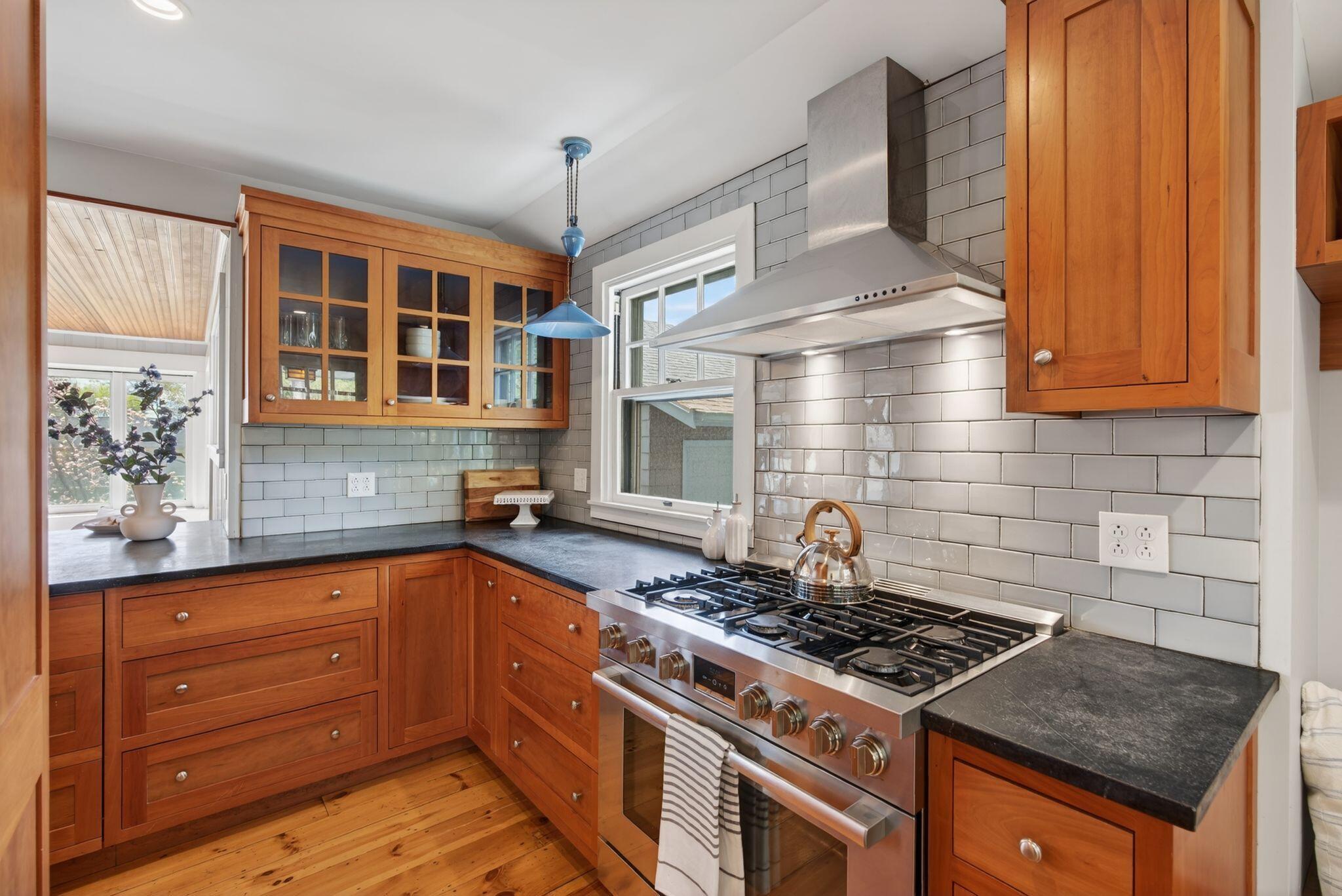 160 Craigie Street Portland, ME 04102 - Photo 37 of 73 Kitchen Workspace