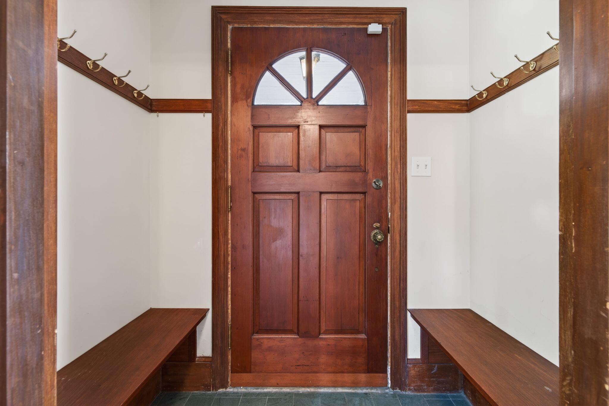 160 Craigie Street Portland, ME 04102 - Photo 52 of 73 Formal Front Entry