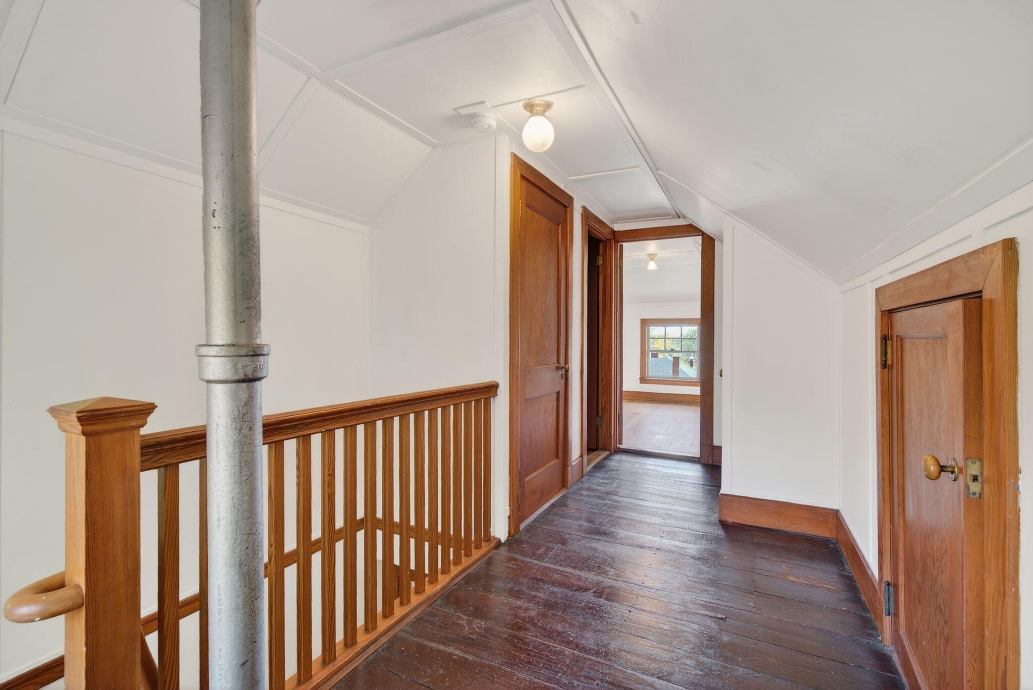 160 Craigie Street Portland, ME 04102 - Photo 71 of 73 Third Floor Landing