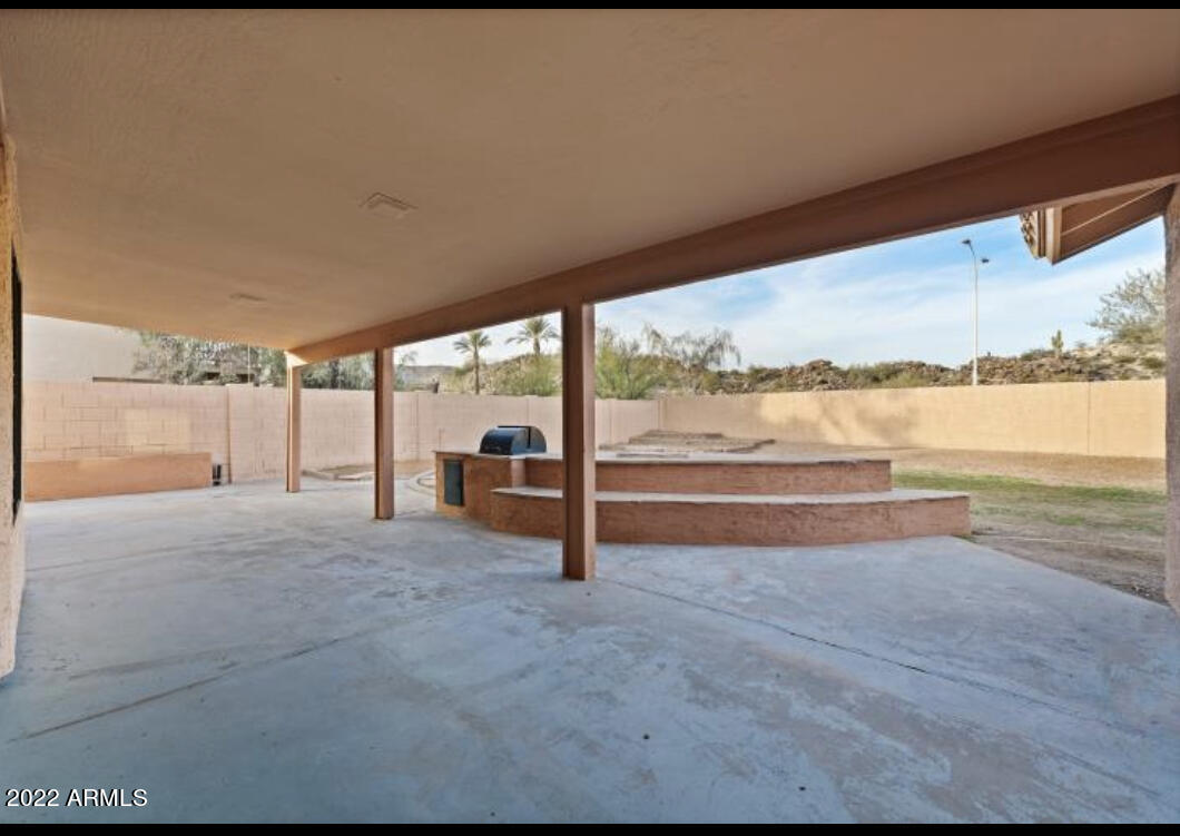 3322 East Dry Creek Road Phoenix, AZ 85044 - Photo 2 of 11 E5F6469E-2C76-40B1-962D-DD4AFE497228