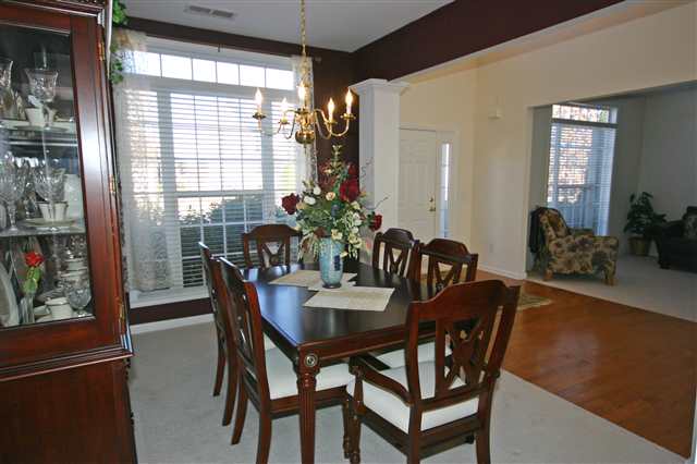 8 Collier Lane Greer, SC 29650 - Photo 3 of 10 Gallery Image 3