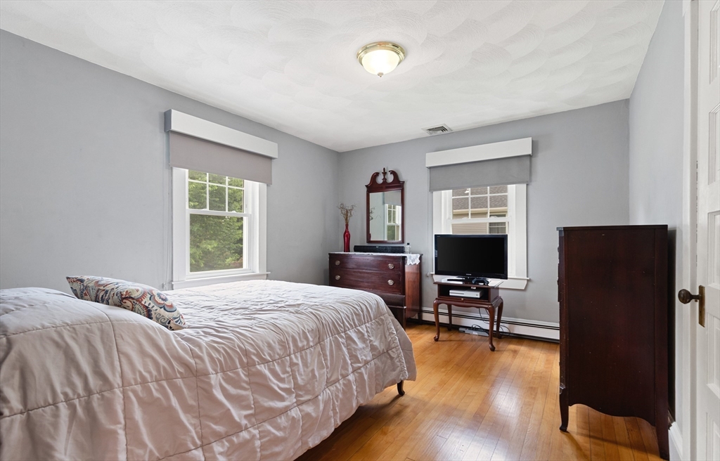 15 Garden Road Stoneham, MA 02180 - Photo 30 of 42