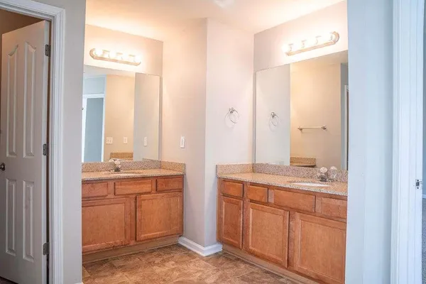 $2,150 | 2046 Barberry Drive, Buford, GA 30519
