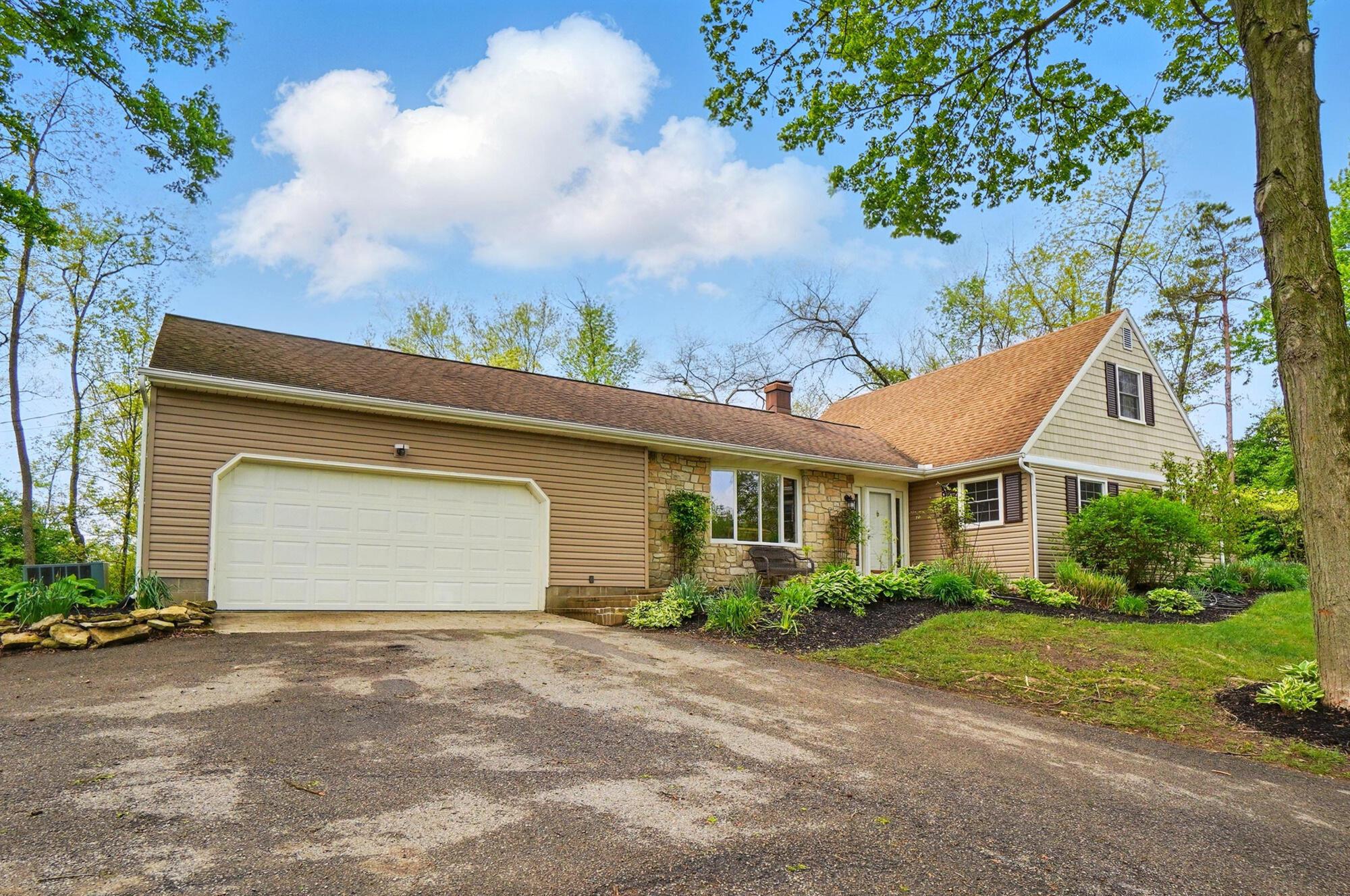 3877 St Paris Pike Springfield, OH 45504 - Photo 6 of 59 006