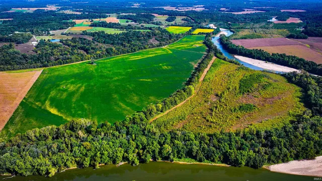 $1 | 3 East 100th, Worthington, IN 47471