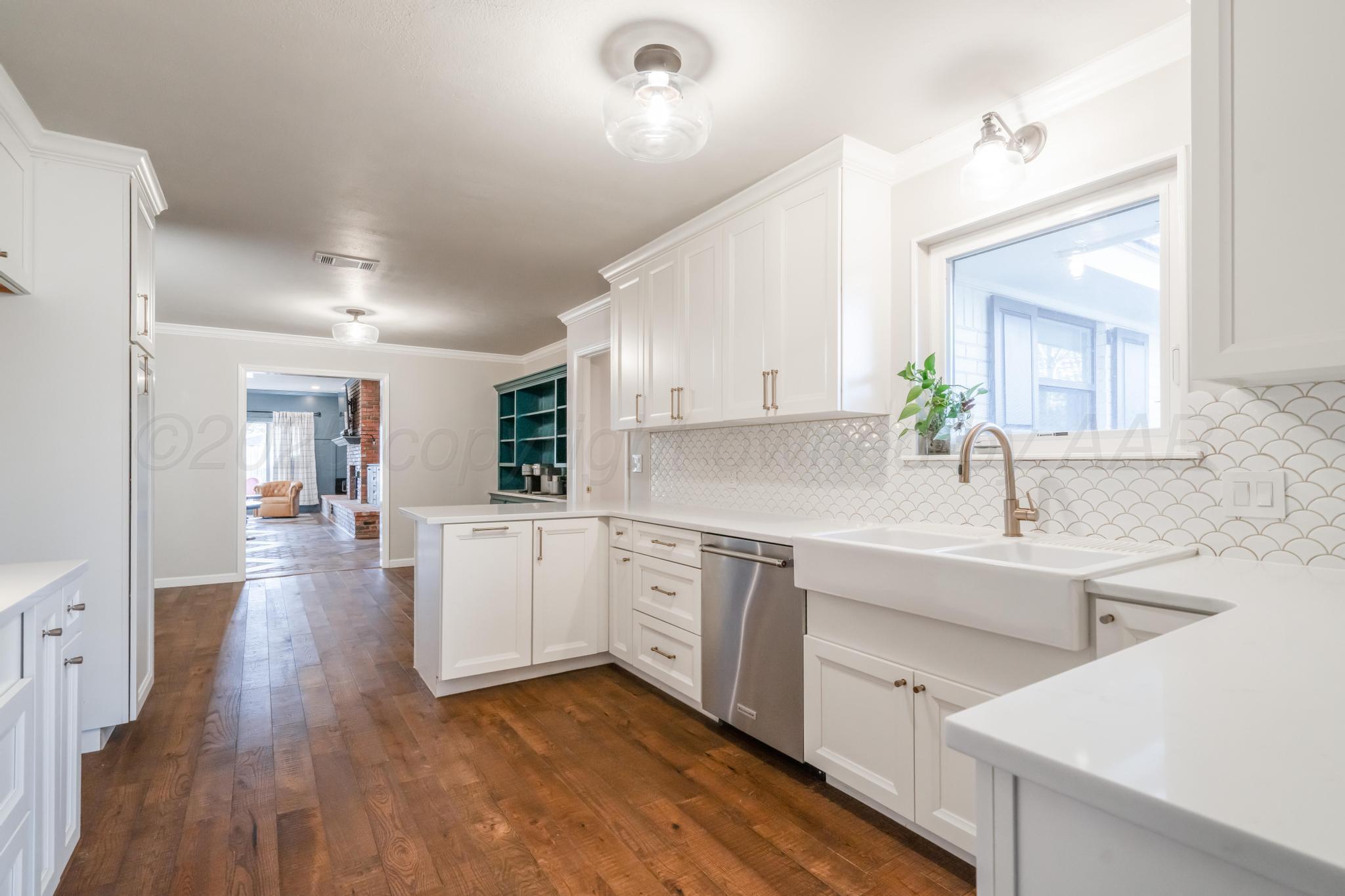 3520 Edgewood Drive Amarillo, TX 79109 - Photo 6 of 50 3520 Edgewood-7