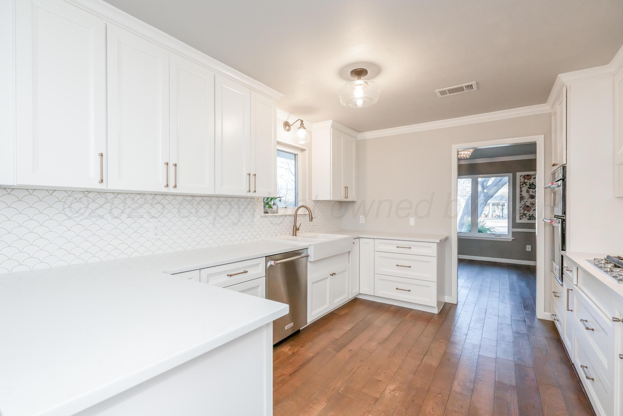 3520 Edgewood Drive Amarillo, TX 79109 - Photo 8 of 50 3520 Edgewood-10