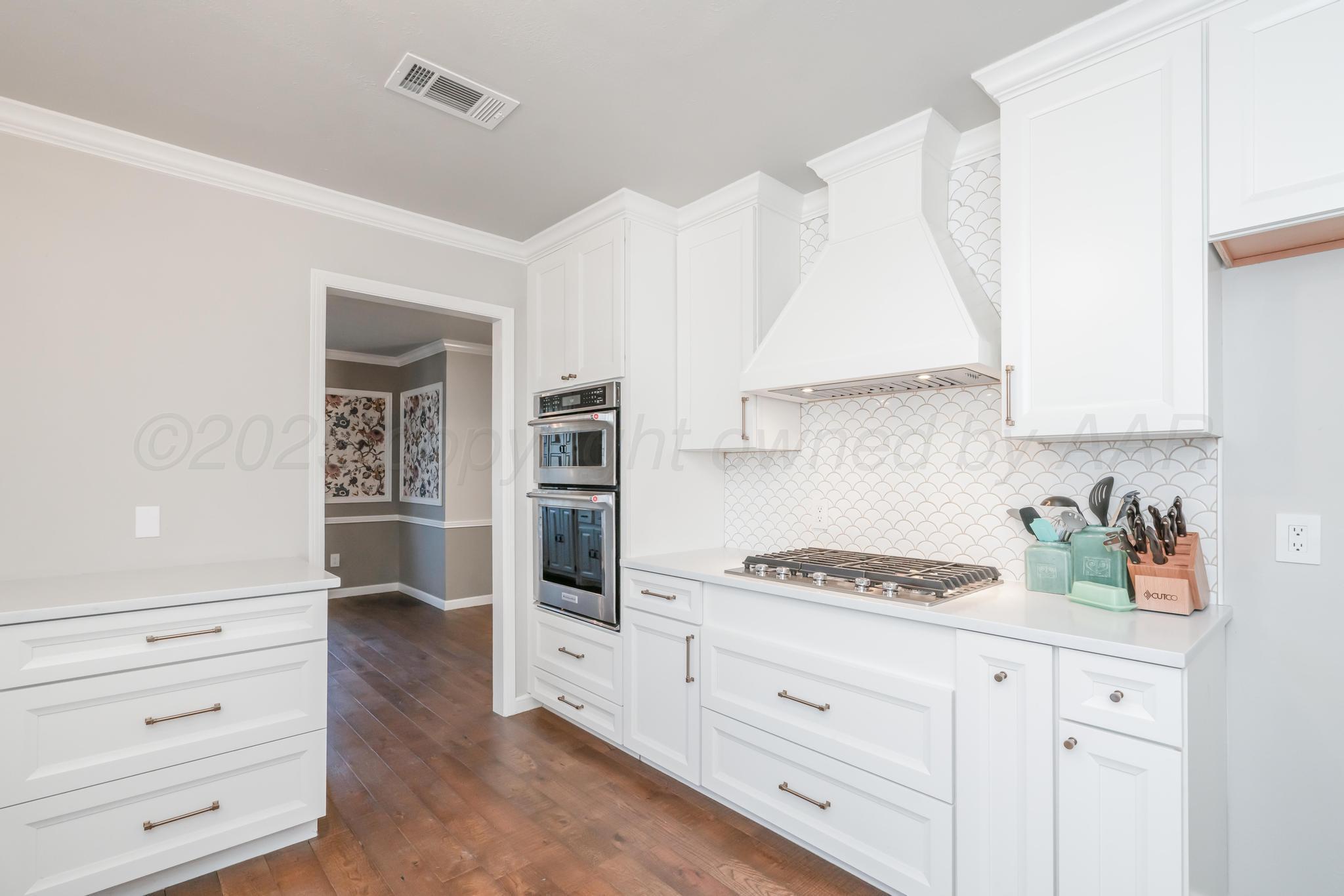 3520 Edgewood Drive Amarillo, TX 79109 - Photo 9 of 50 3520 Edgewood-11