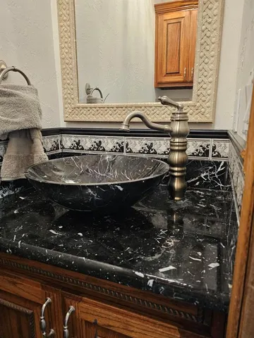 $2,495 | 4611 Shorewood Drive, Arlington, TX 76016