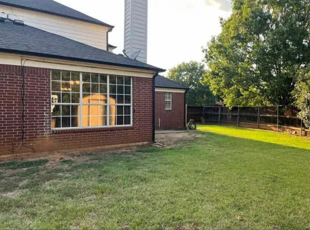 $2,495 | 4611 Shorewood Drive, Arlington, TX 76016