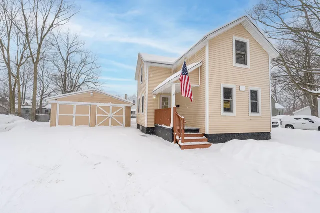 $210,000 | 1204 March Street, Kalamazoo, MI 49001