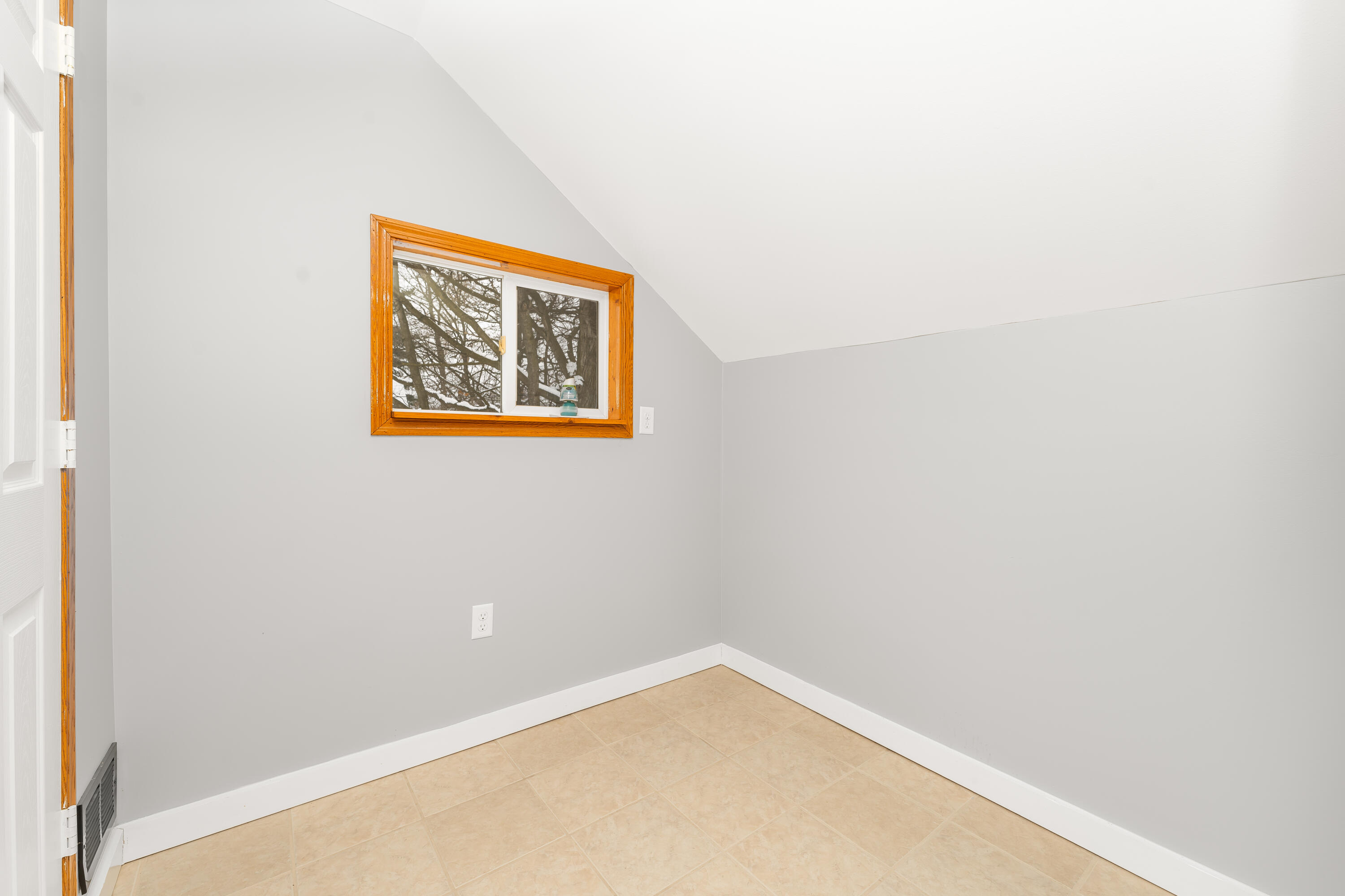 1204 March Street Kalamazoo, MI 49001 - Photo 19 of 28 DSC02769