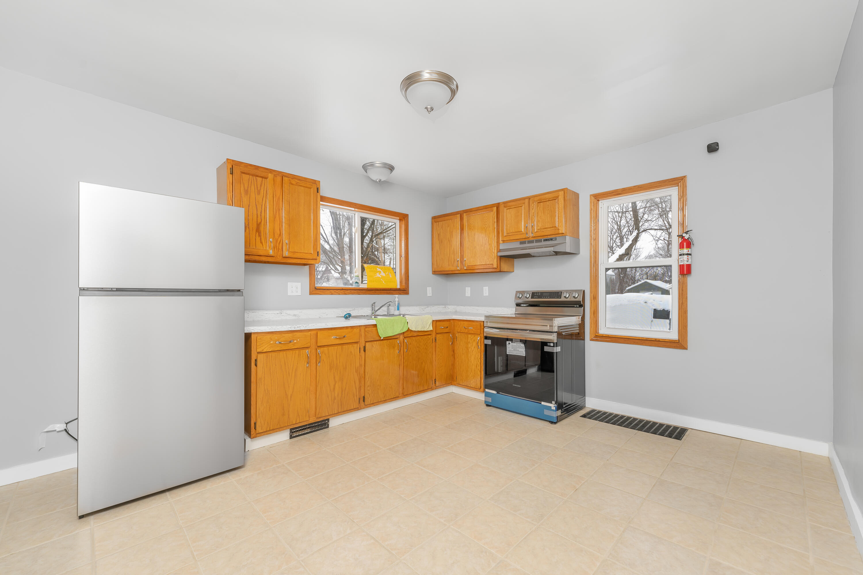 1204 March Street Kalamazoo, MI 49001 - Photo 2 of 28 DSC02754