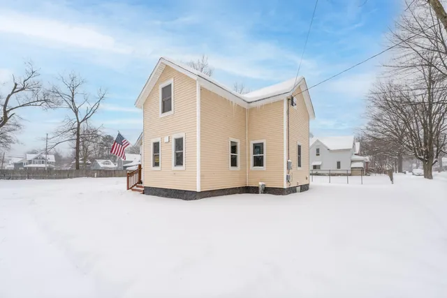 $210,000 | 1204 March Street, Kalamazoo, MI 49001