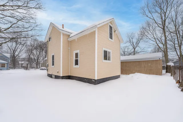 $210,000 | 1204 March Street, Kalamazoo, MI 49001