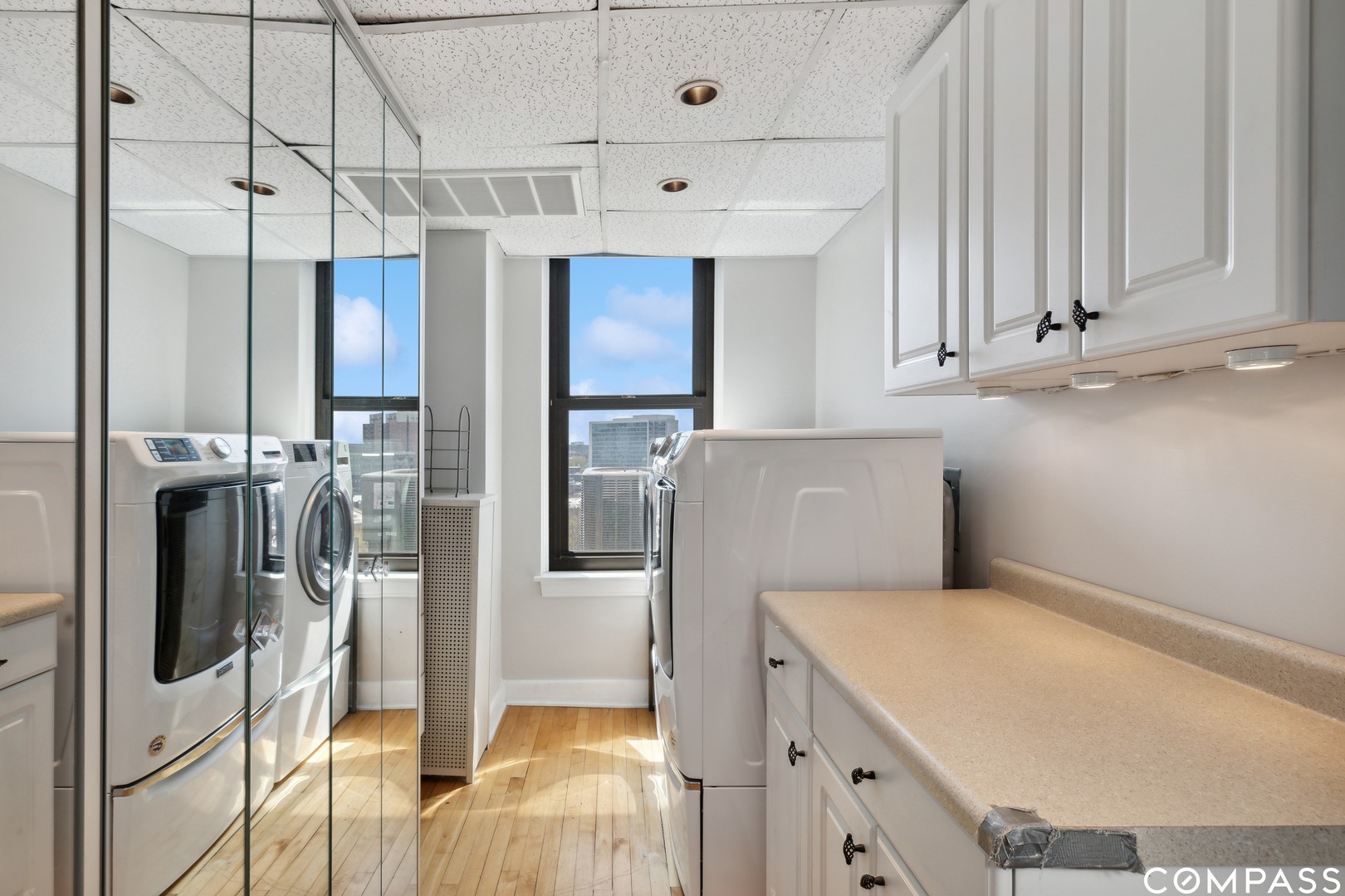 Undisclosed Address Chicago, IL 60613 - Photo 18 of 19 a kitchen with stainless steel appliances a refrigerator and a window