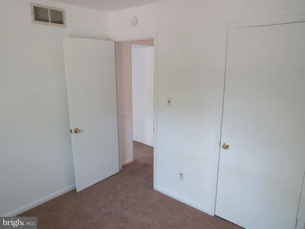 $300,000 | 123 Quail Hollow Drive, Dover, DE 19904
