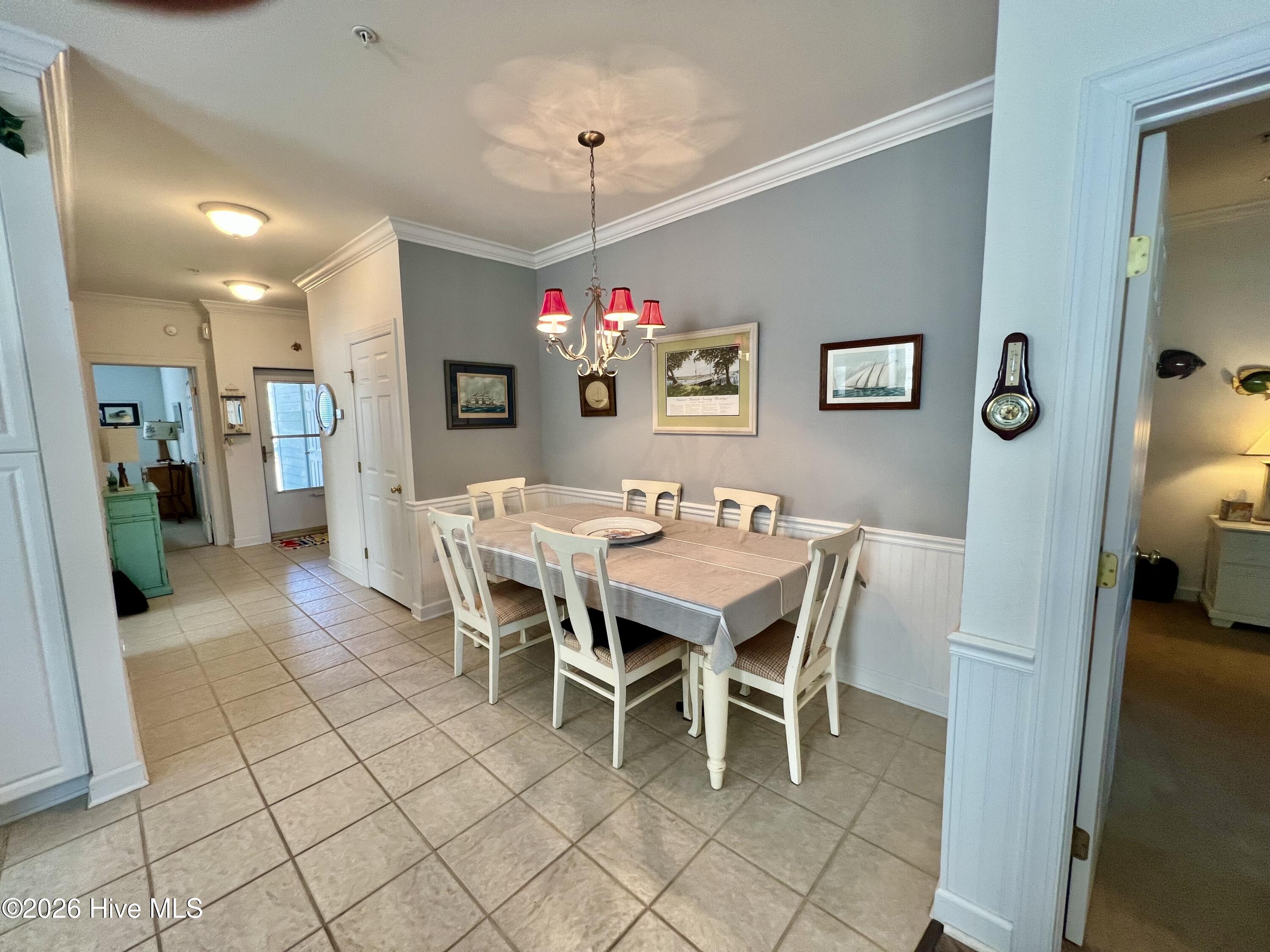 182 Clubhouse Road, Unit 4 Sunset Beach, NC 28468 - Photo 4 of 30 Dining area1