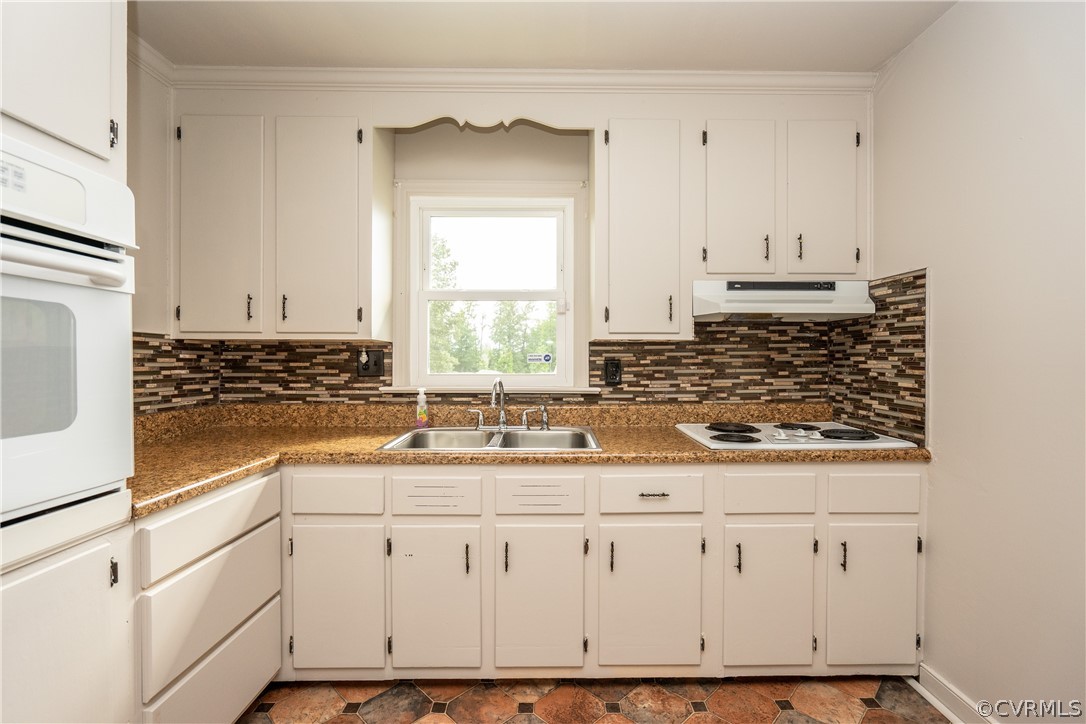7523 Conifer Road North Chesterfield, VA 23237 - Photo 8 of 26 Gallery Image 8