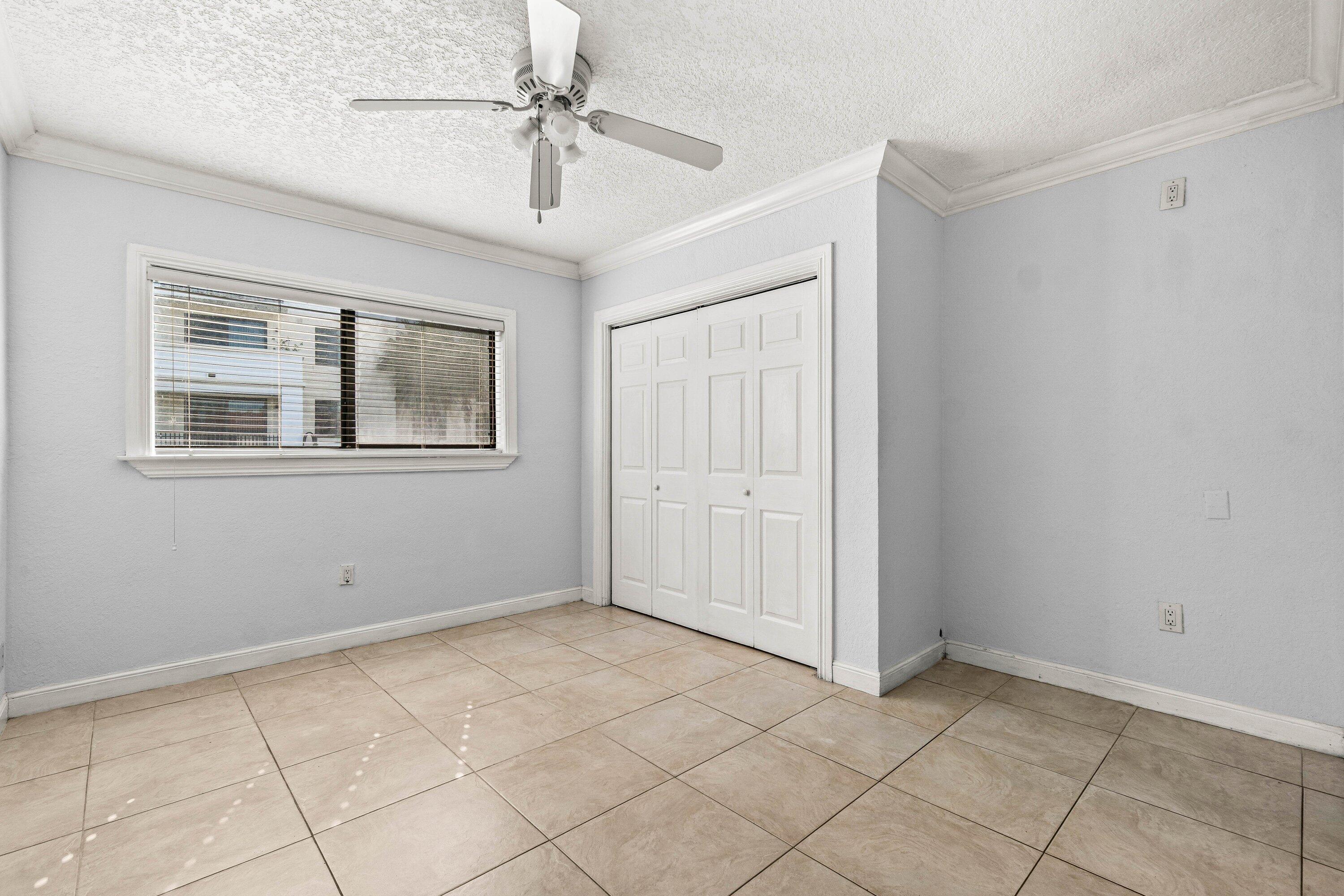 200 Southwest 7th Street, Unit 3 Boca Raton, FL 33432 - Photo 17 of 34 Primary