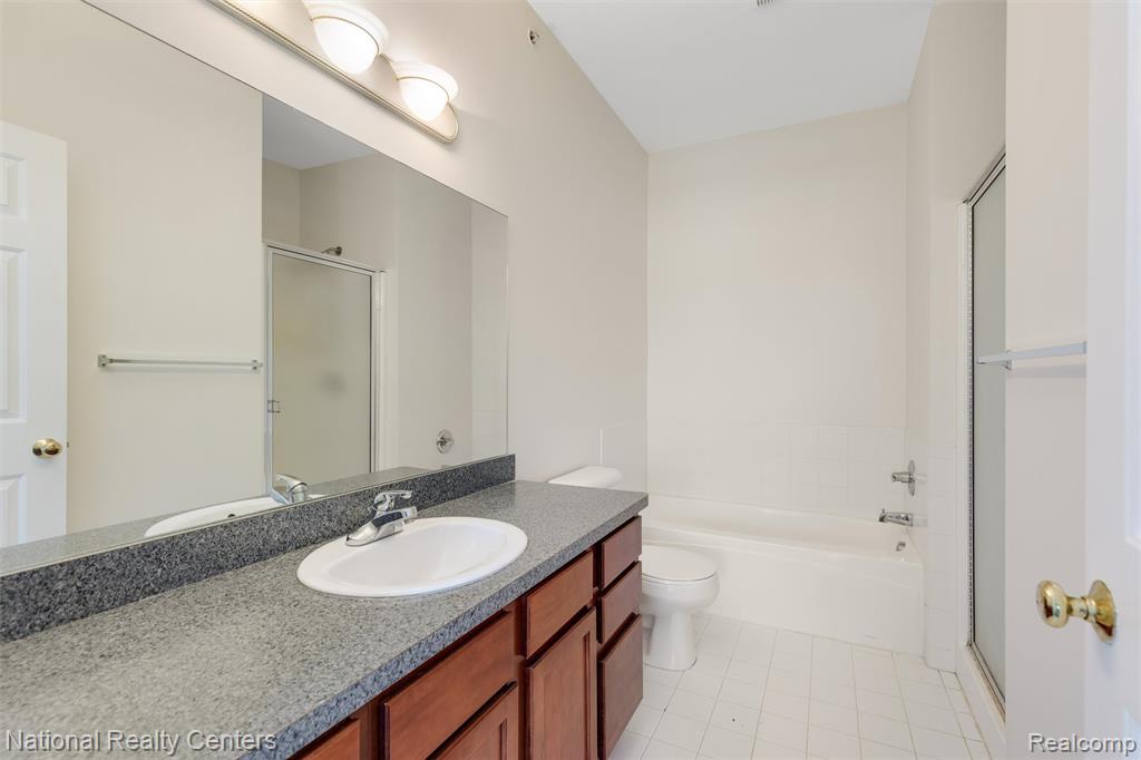 41582 Hamlet Lane, Unit 68 Novi, MI 48375 - Photo 22 of 26