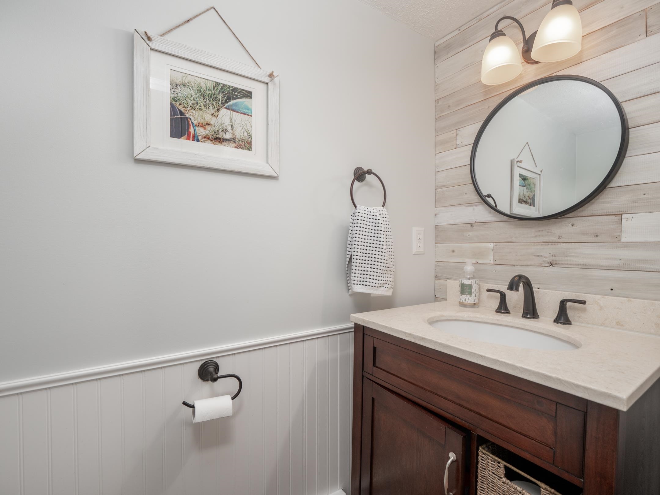 108 Tideview Drive Dover, NH 03820 - Photo 11 of 31