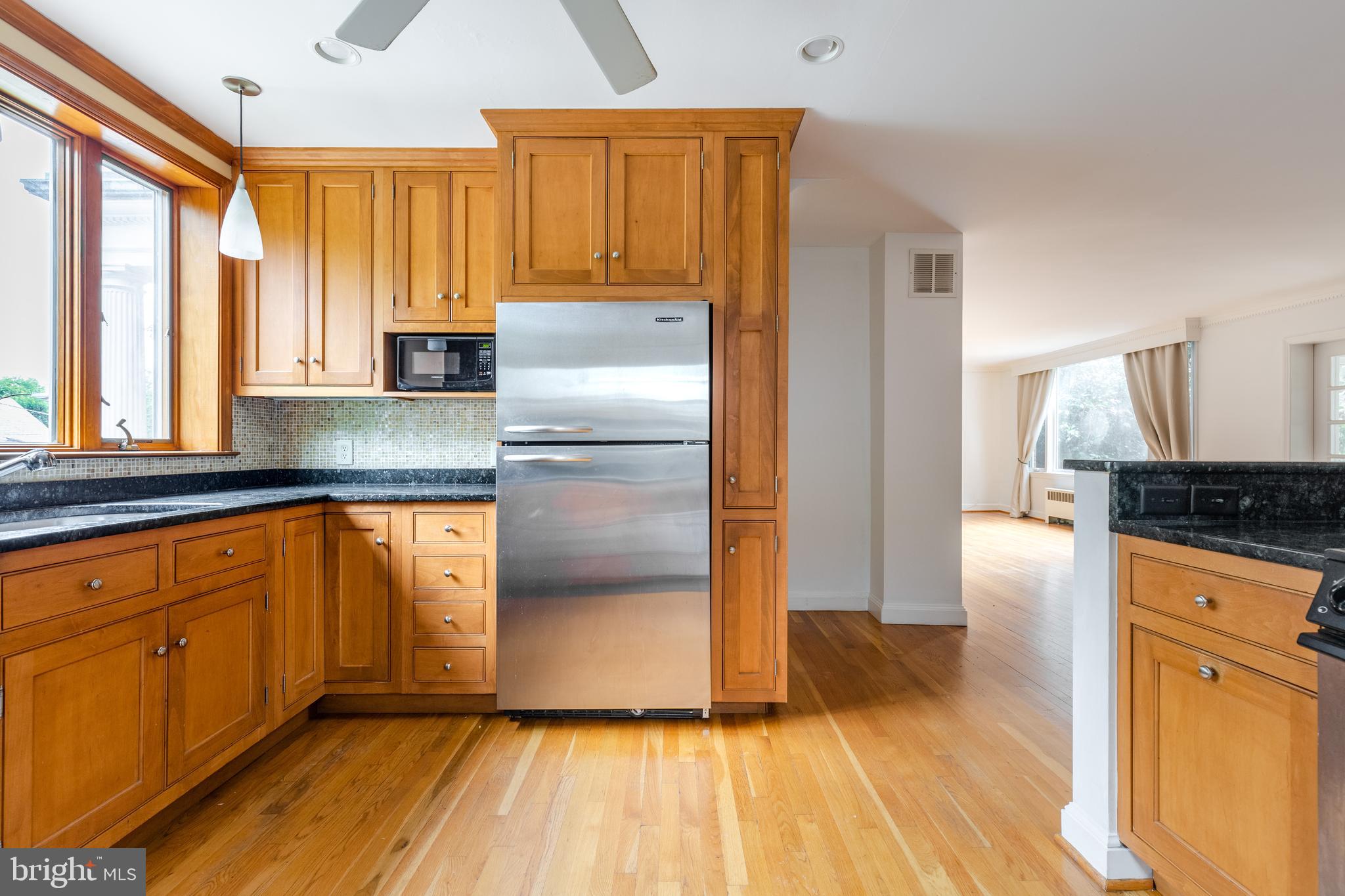 3636 Appleton Street Northwest Washington, DC 20008 - Photo 14 of 84