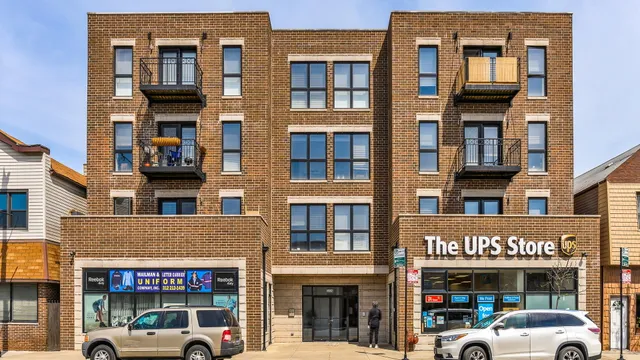 $4,699,000 | 3227 South Halsted Street, Chicago, IL 60608