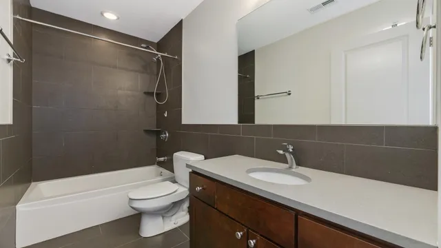 $4,699,000 | 3227 South Halsted Street, Chicago, IL 60608