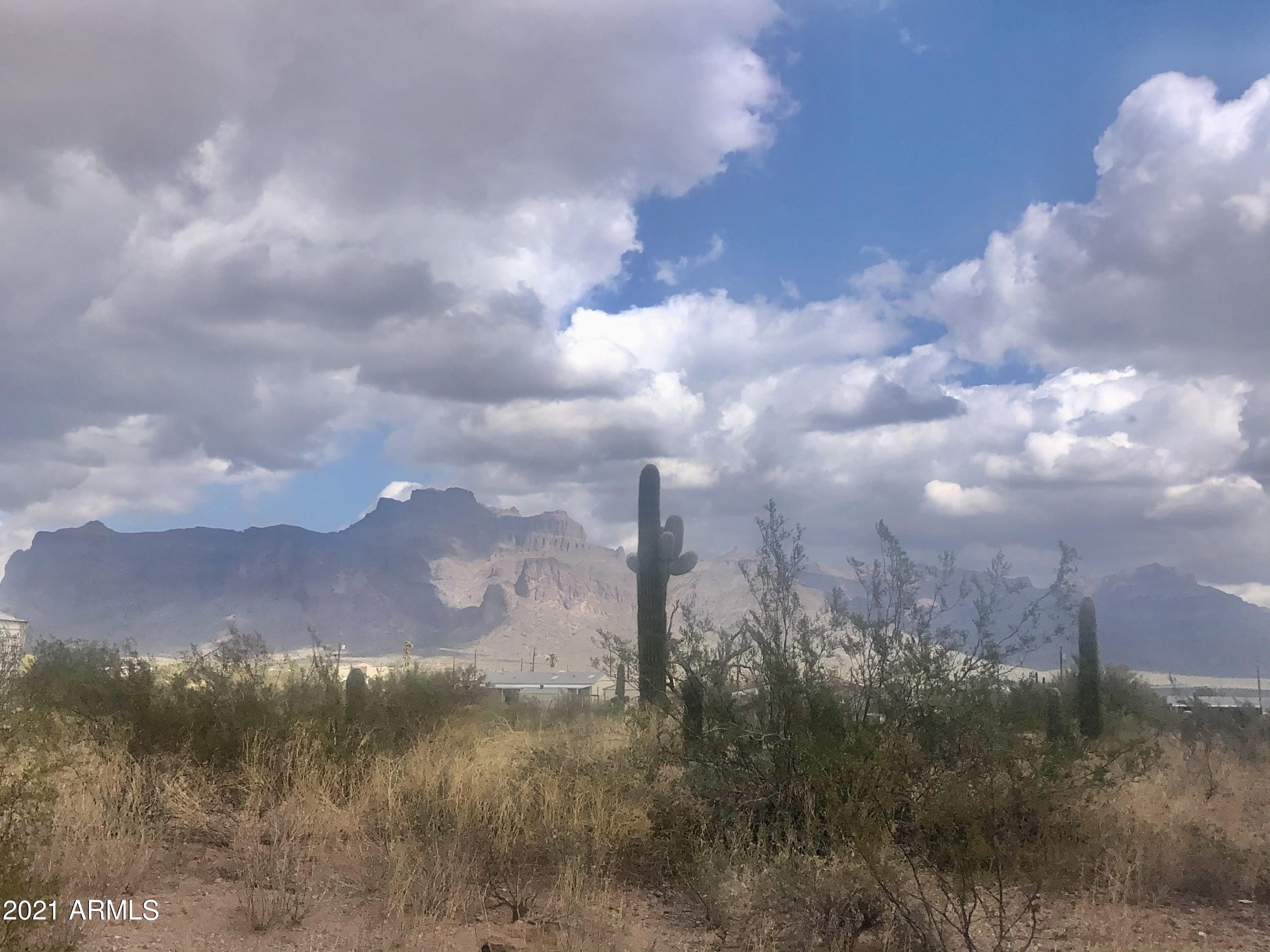 546 South Starr Road Apache Junction, AZ 85119 - Photo 3 of 27 IMG_6282