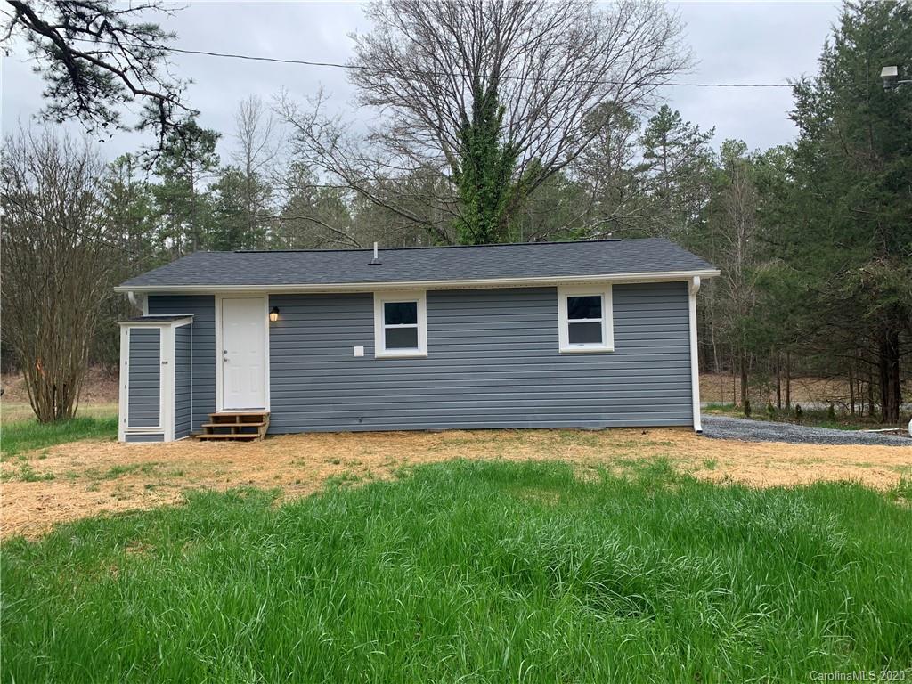 4477 Cureton Ferry Road Catawba, SC 29704 - Photo 5 of 20 a front view of a house with a yard