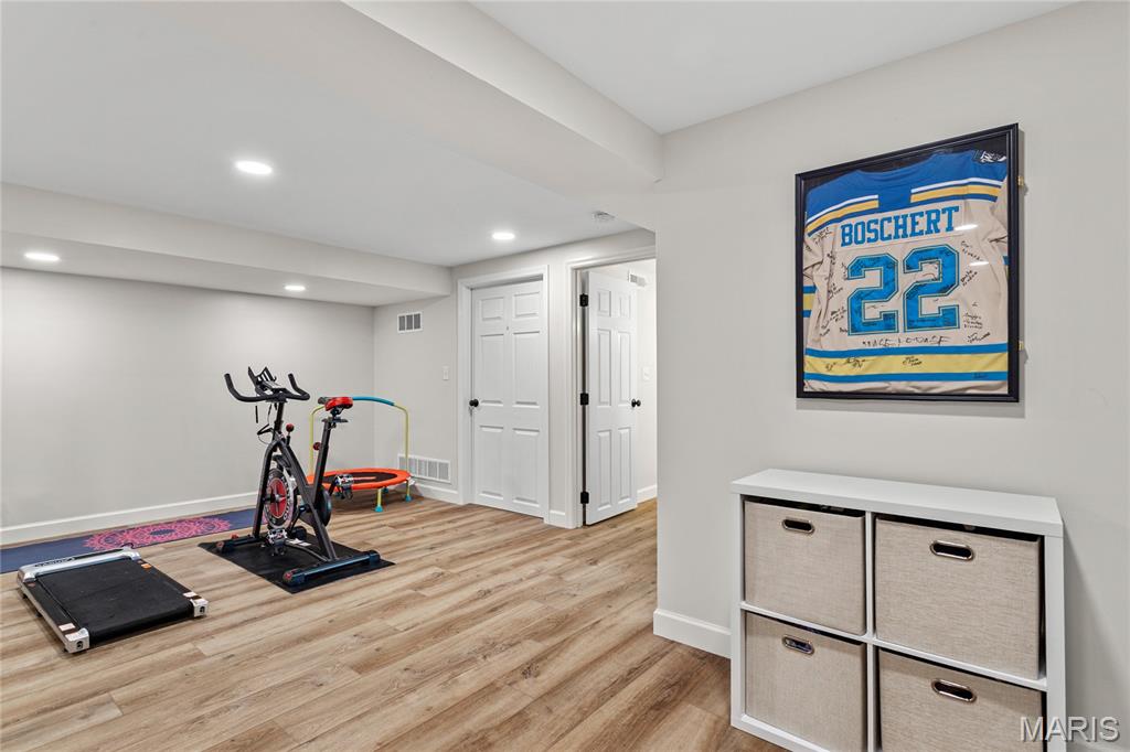 318 Statewood Drive Ballwin, MO 63021 - Photo 37 of 45