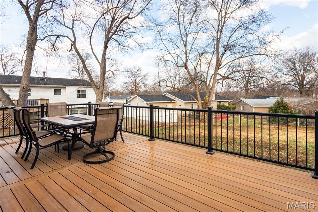 318 Statewood Drive Ballwin, MO 63021 - Photo 41 of 45