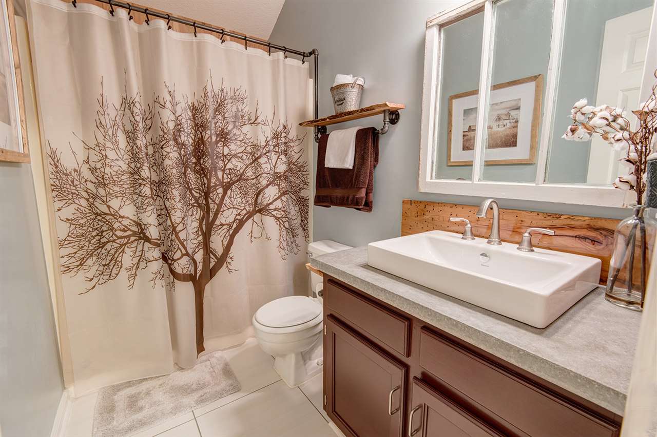 223 Maplewood Loop Daphne, AL 36526 - Photo 14 of 20 Updated Rustic Bathroom