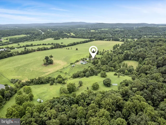 $1,850,000 | 3959 Cobbler Mountain Road, Delaplane, VA 20144