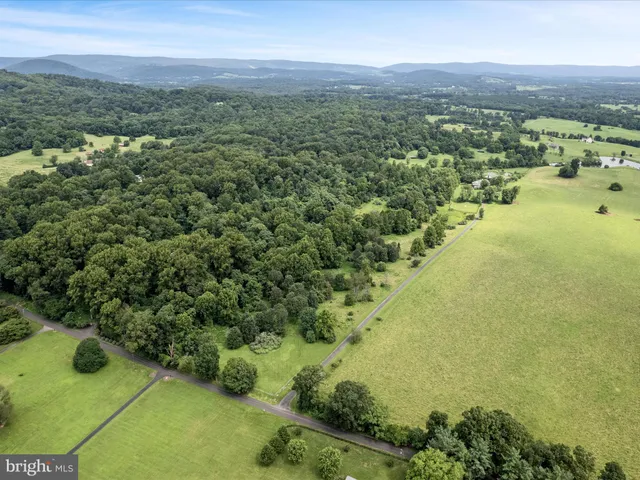 $1,850,000 | 3959 Cobbler Mountain Road, Delaplane, VA 20144